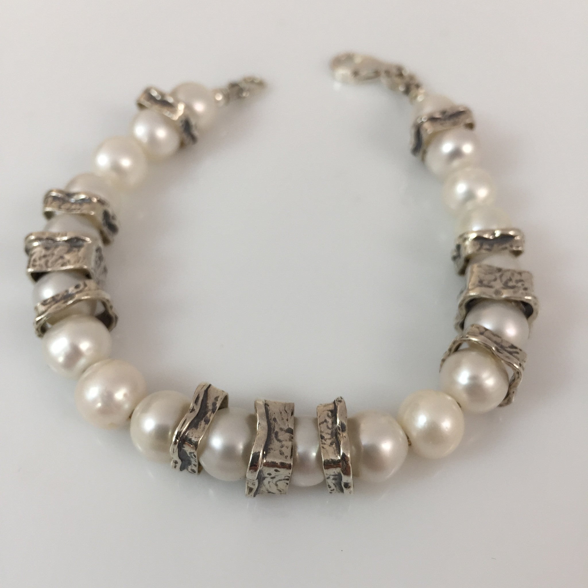 sterling silver freshwater pearl bracelet