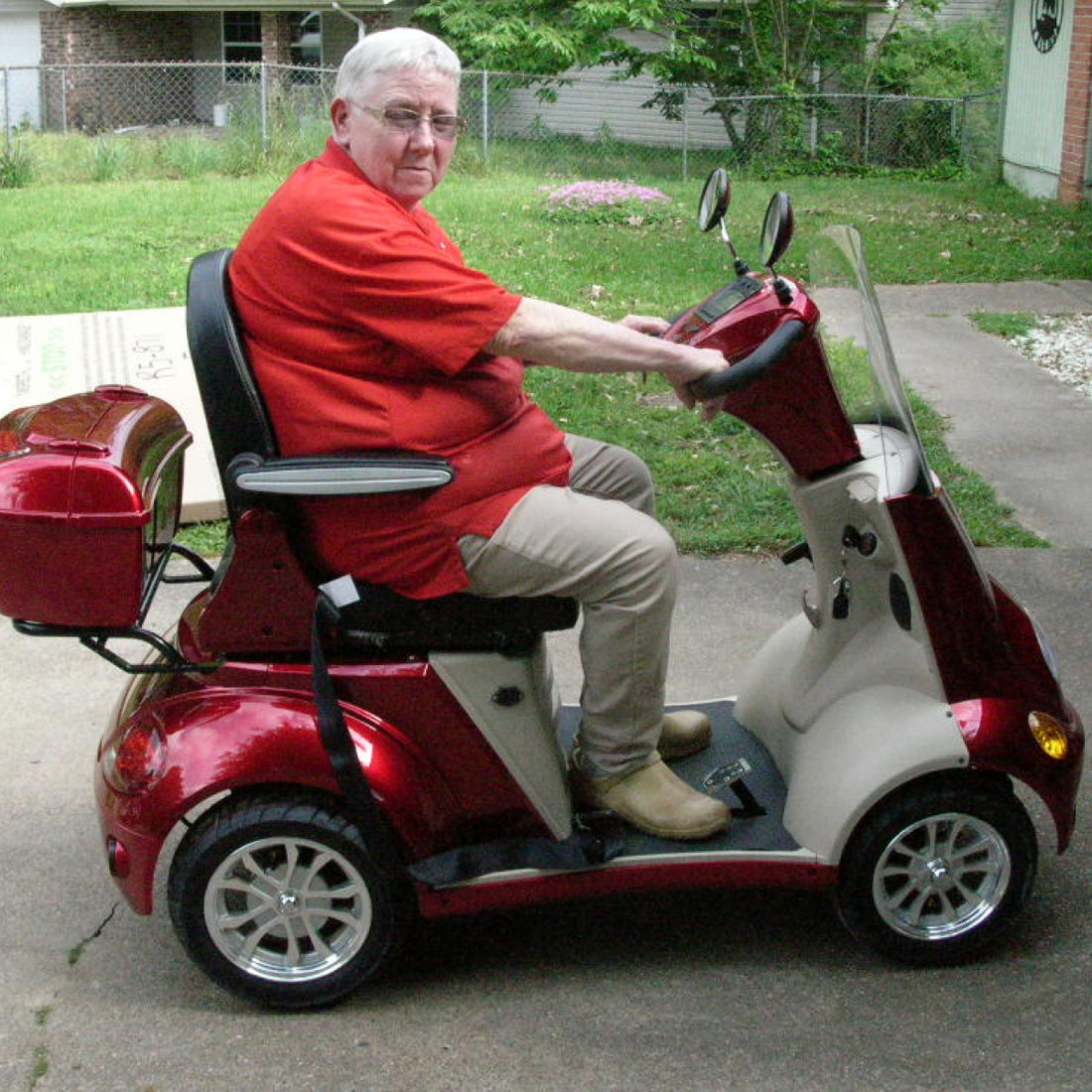 Lyenne on ewheels ew52 mobility scooter