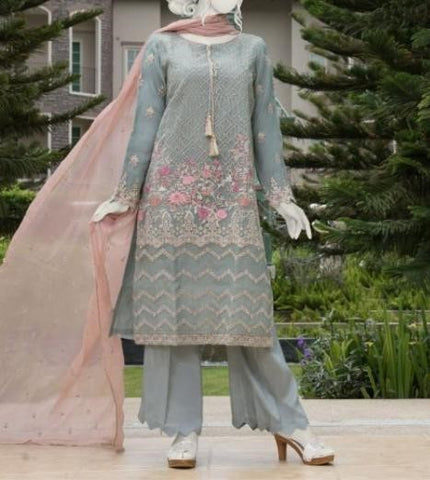 Royal Wedding Dresses Pakistani Designer Wear Online 2021 – Nameera by  Farooq