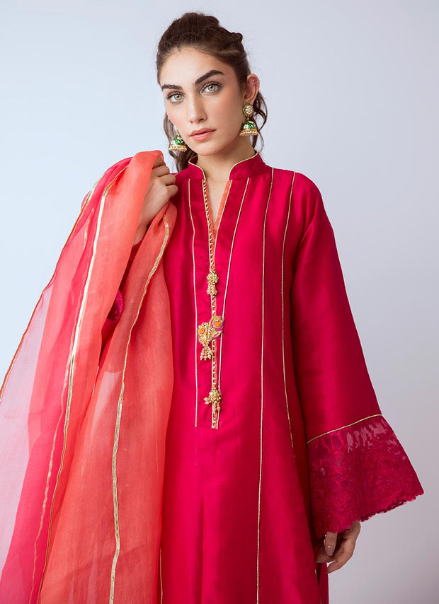 red color dress designs pakistani