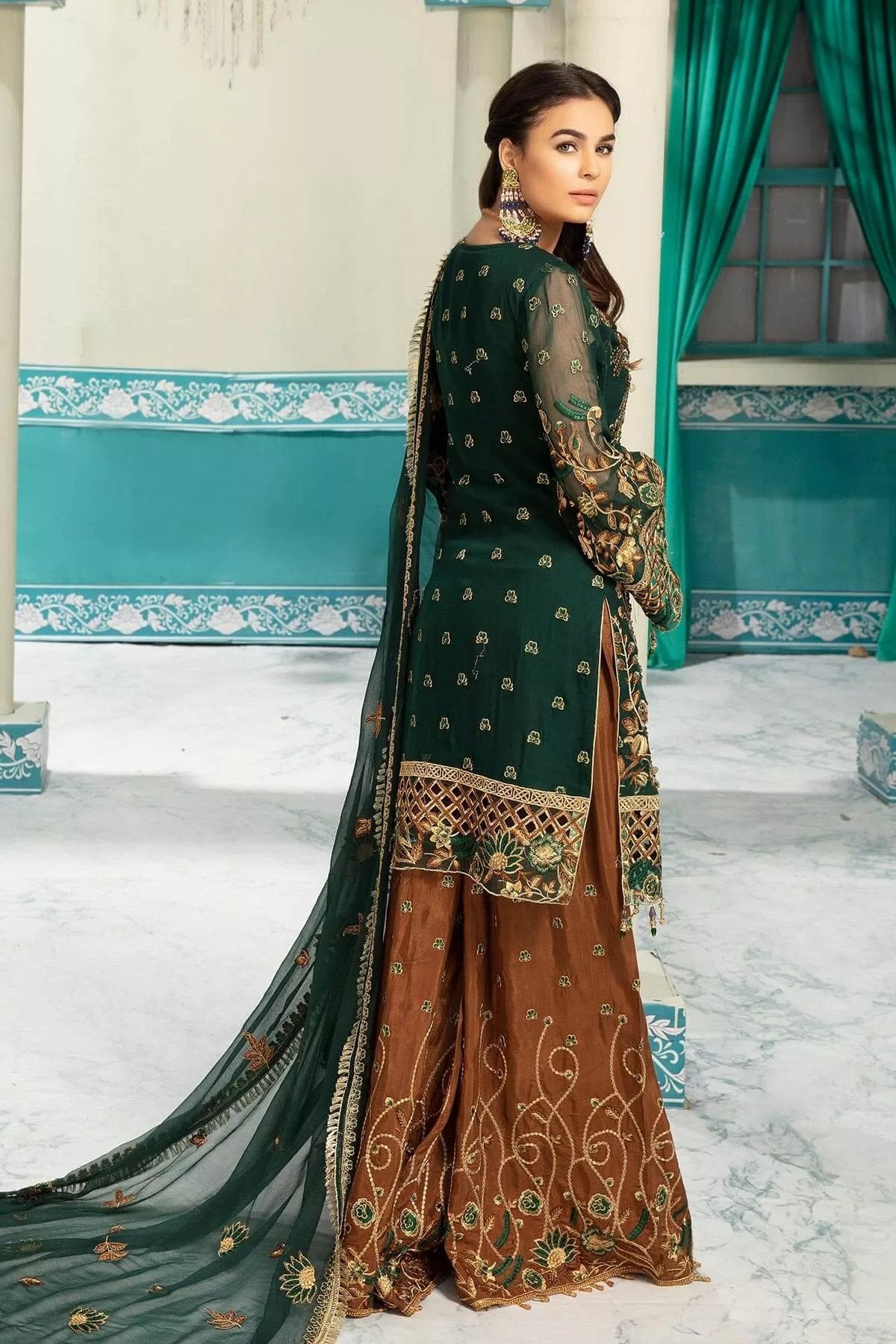 Shop Latest Pakistani Emerald Green Dress In Chiffon Nameera By Farooq 3100
