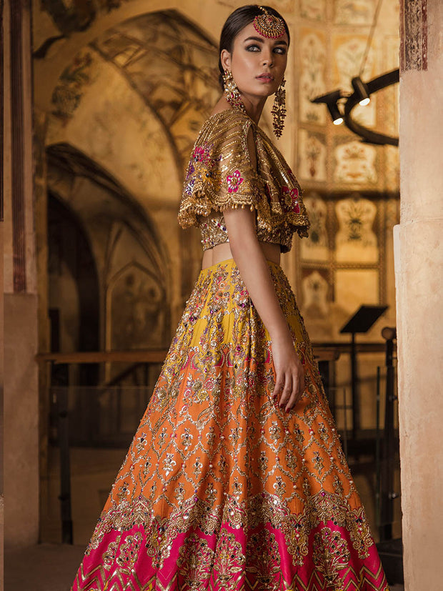 mehndi lehnga dress