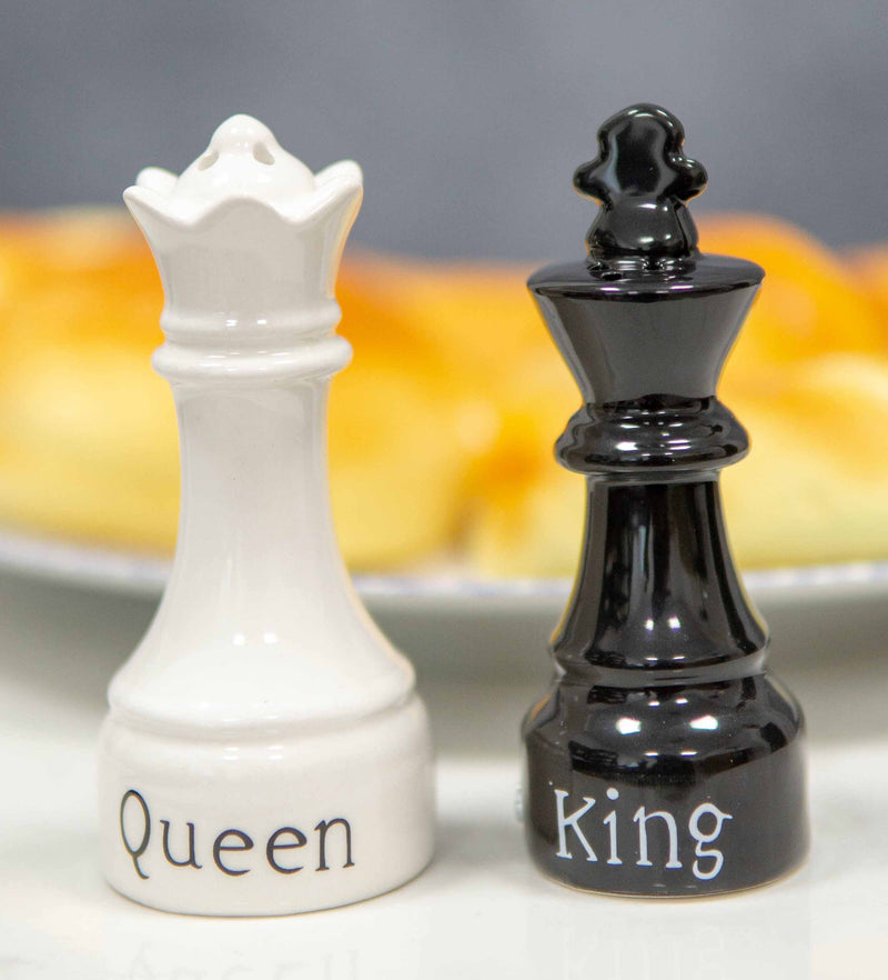 checkmate with king and queen