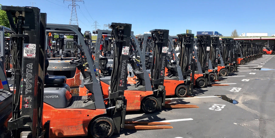 forklift dealer