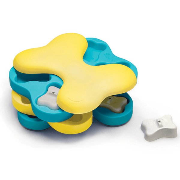 https://cdn.shopify.com/s/files/1/1733/0973/products/outward-hound-dog-toy-nina-ottosson-dog-puzzle-toy-interactive-treat-dispenser-dog-tornado-7000496144487_600x.png?v=1635181569