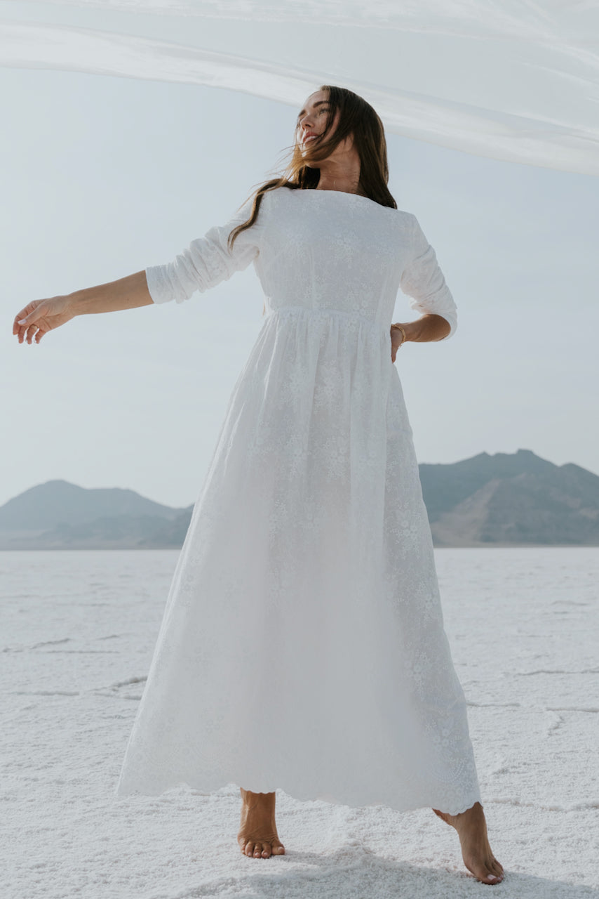 Simple White Maxi Dress Hot Sale, 51 ...