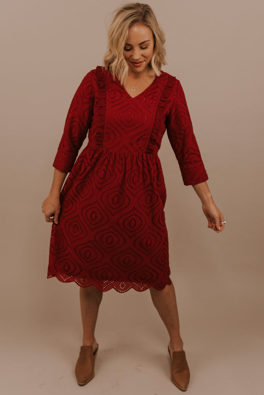 red lace dress outfit