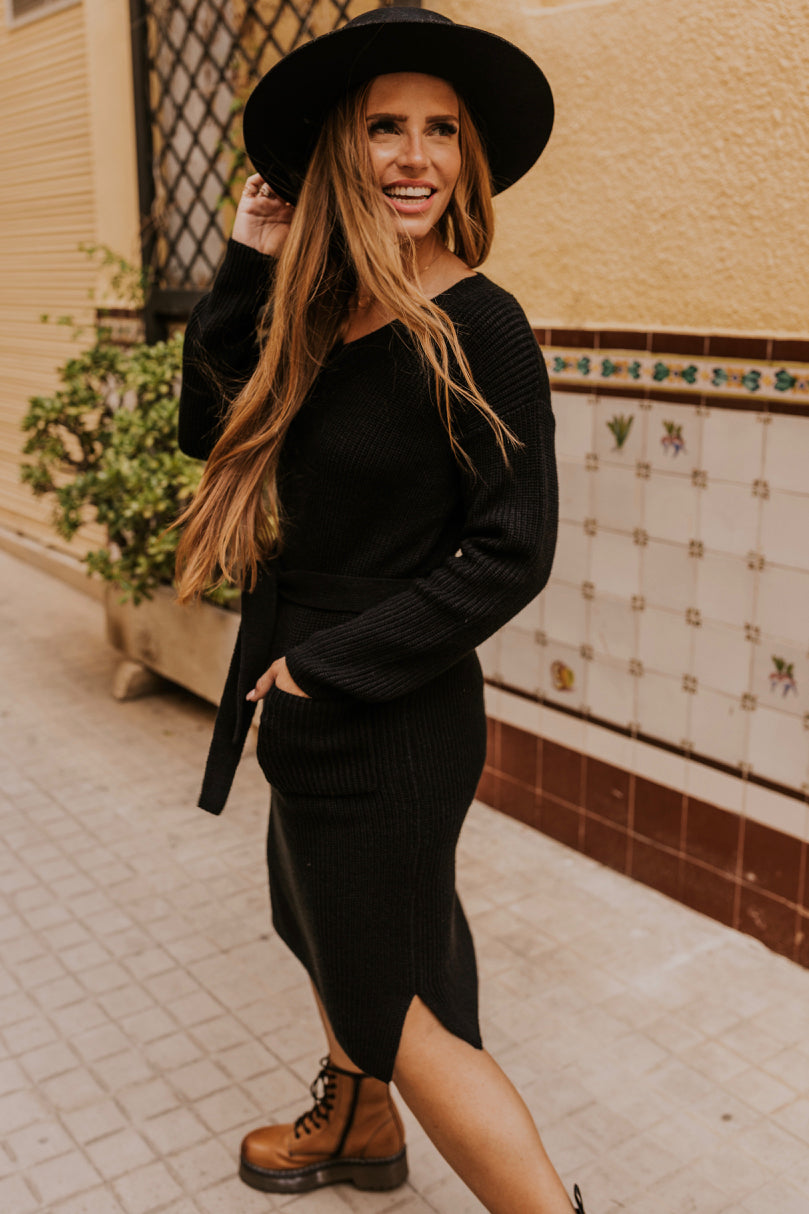 black sweater dress outfits