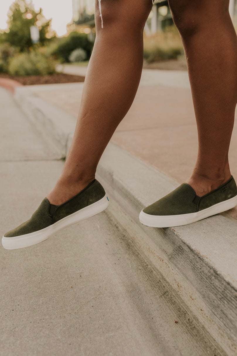 keds suede slip on