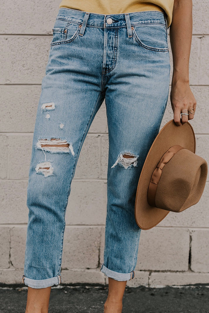 distressed levi jeans womens