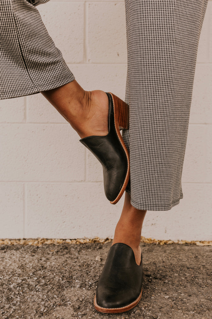 leather mules canada
