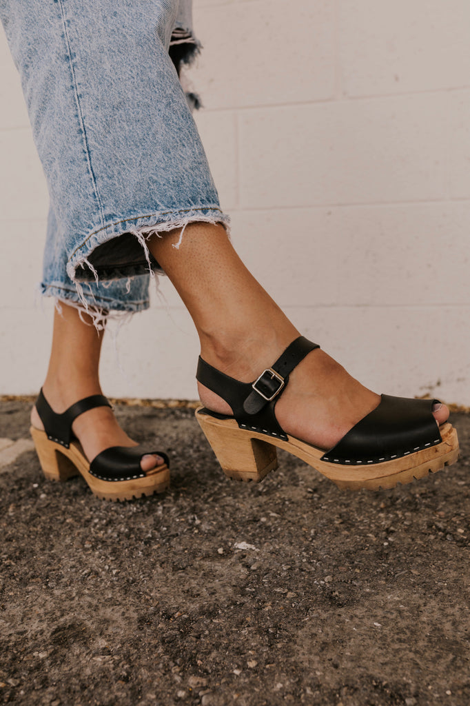 Peep Toe Clogs - Ankle Strap Clogs | ROOLEE