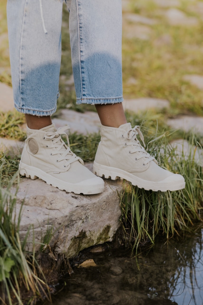 Lace up boots - Fall footwear for women | ROOLEE