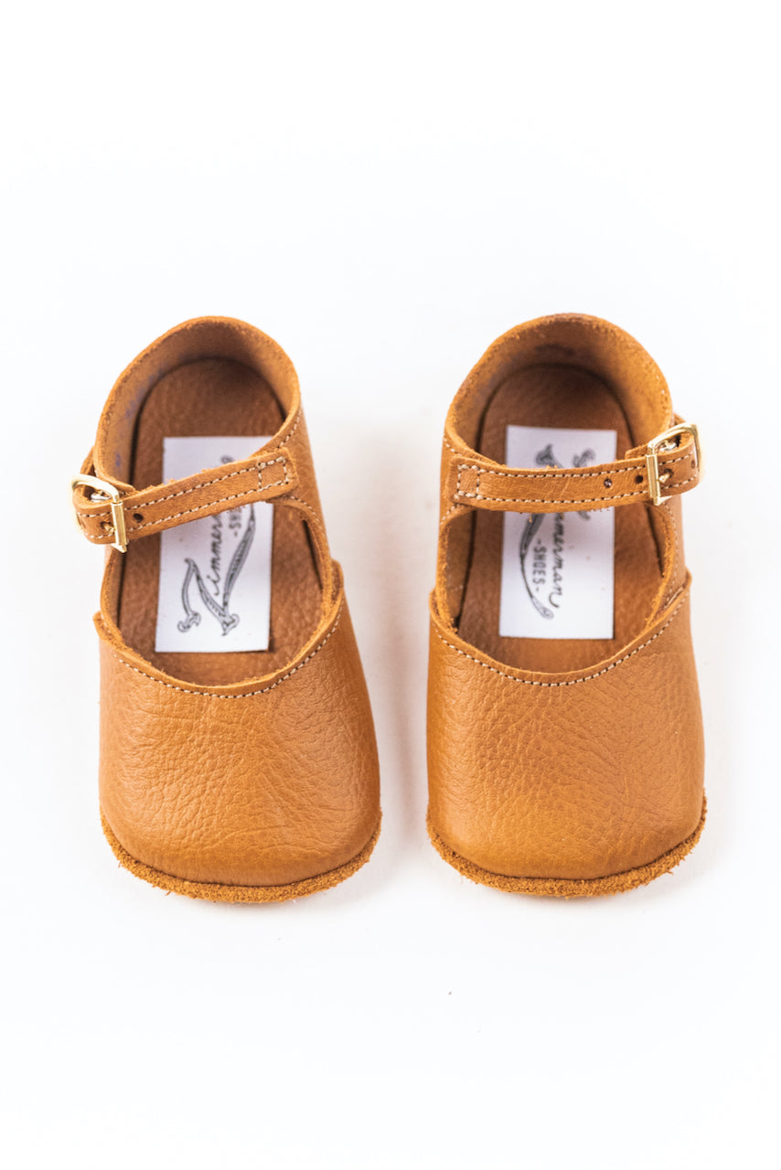 trendy baby shoes