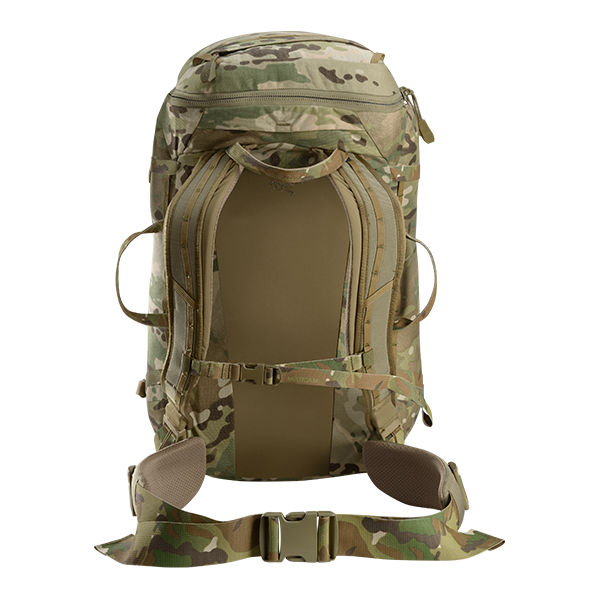 ARC'TERYX LEAF Assault Pack 30 MultiCam | labiela.com