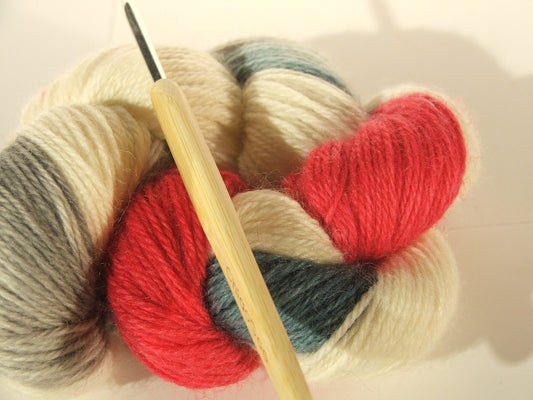 Jumbo Wood Crochet Hook – Fiberlady