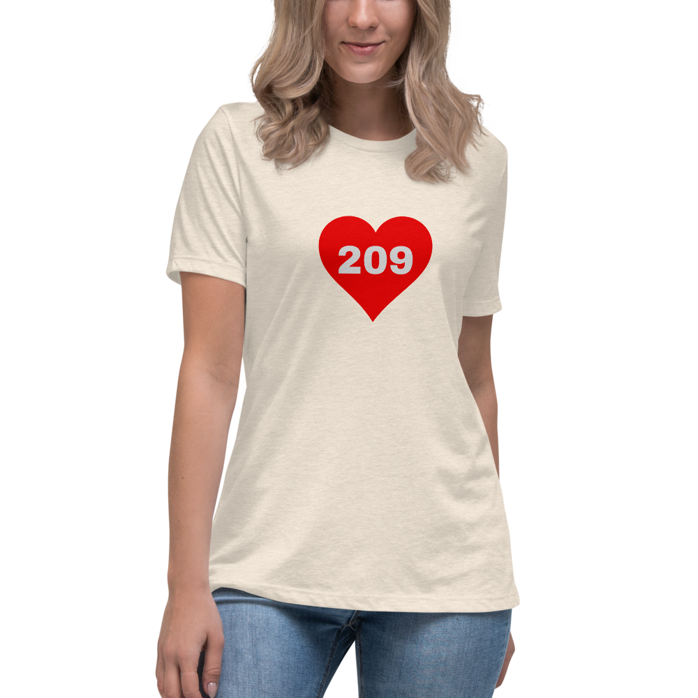 area-code-209-women-s-relaxed-t-shirt-darskee-gifts-and-things