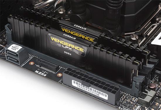 Corsair VENGEANCE LPX DDR4 RAM 32GB (2x16GB) 3200MHz CL16 Intel