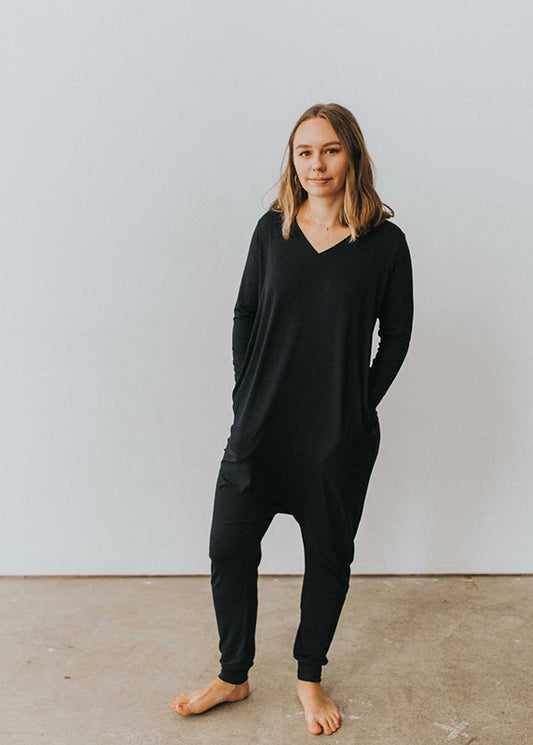 The Romper in Black – MeMi Collective