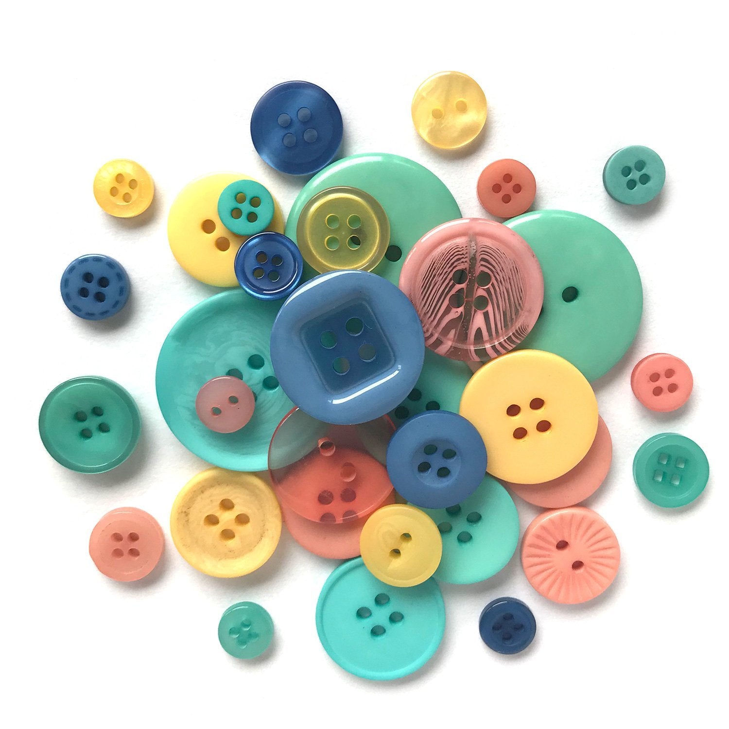  Big Colored Buttons for Kids - 8 Vivid Colors and 8 Large  Shapes - Bulk Set of 94 Craft Buttons - Huge, Almost 2 Inches Large :  Sewing Products : Arts, Crafts & Sewing