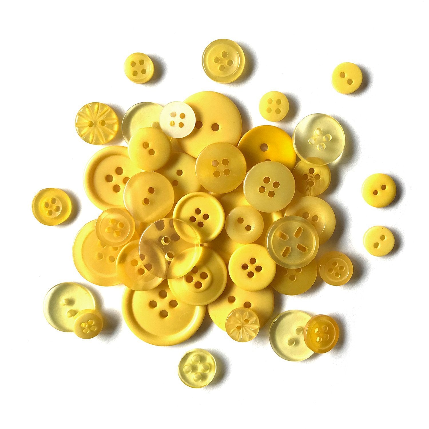 Dill Buttons 211456 Yellow Heart button 15mm - HeartStrings Yarn Studio
