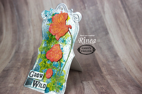 Mixed media poppy easel tag using Rinea foiled paper