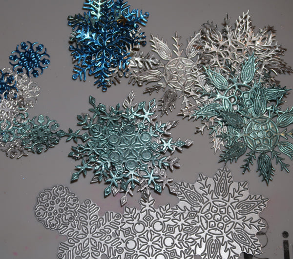 Rinea Foiled Paper Frozen Snowflake Wreath by Roni Johnson