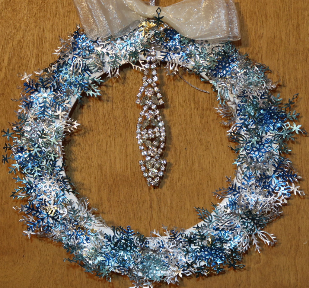 Rinea Foiled Paper Frozen Snowflake Wreath by Roni Johnson