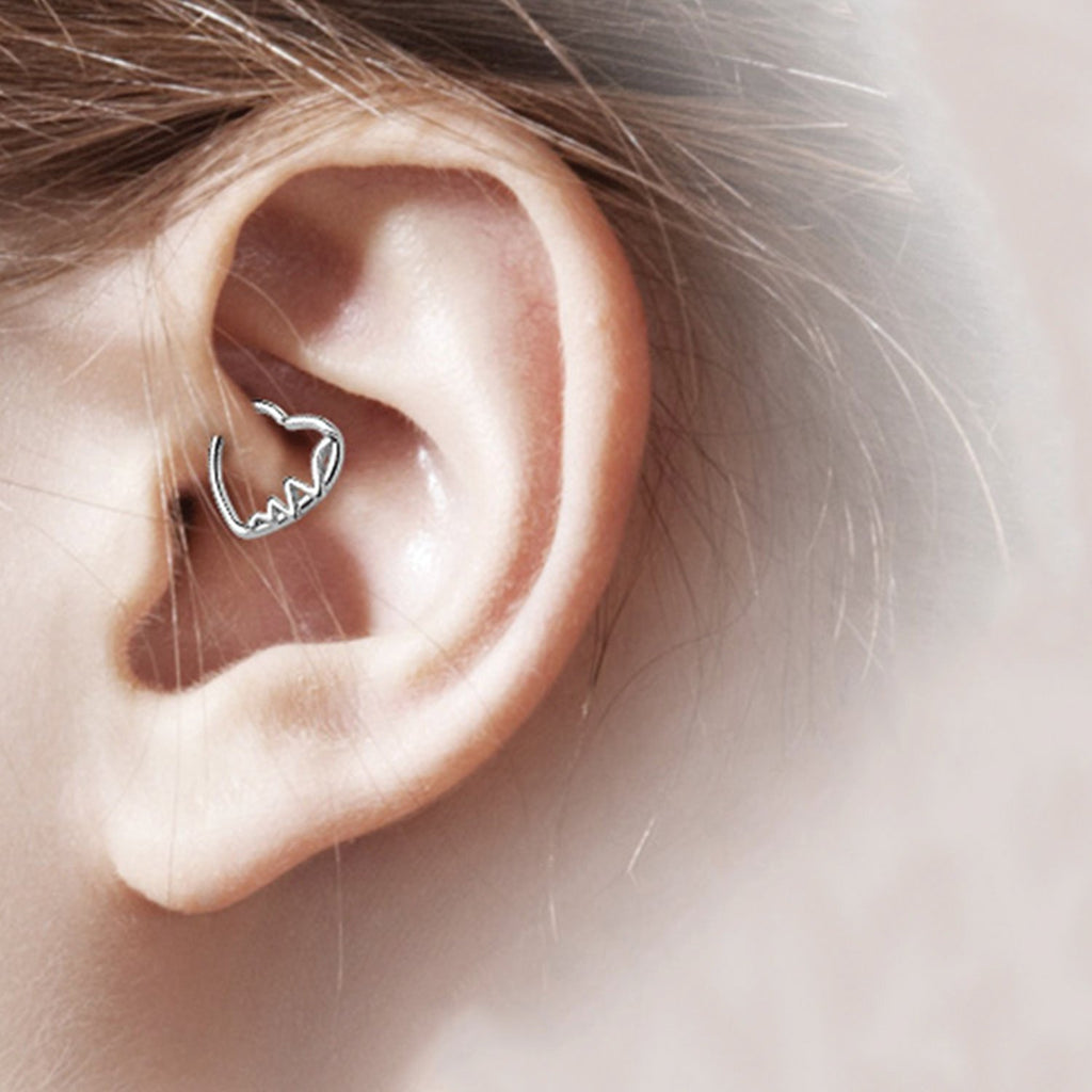 Grazen tieners Nieuwheid 3PC Daith Ear Piercing Heart Shape 16G (1.2mm) Silvertone Tragus Helix –  BodyJ4you