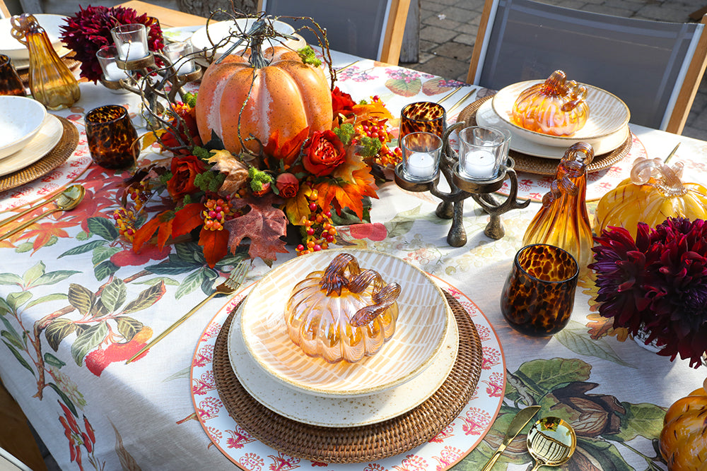 Designing a Luxurious Fall Tablescape