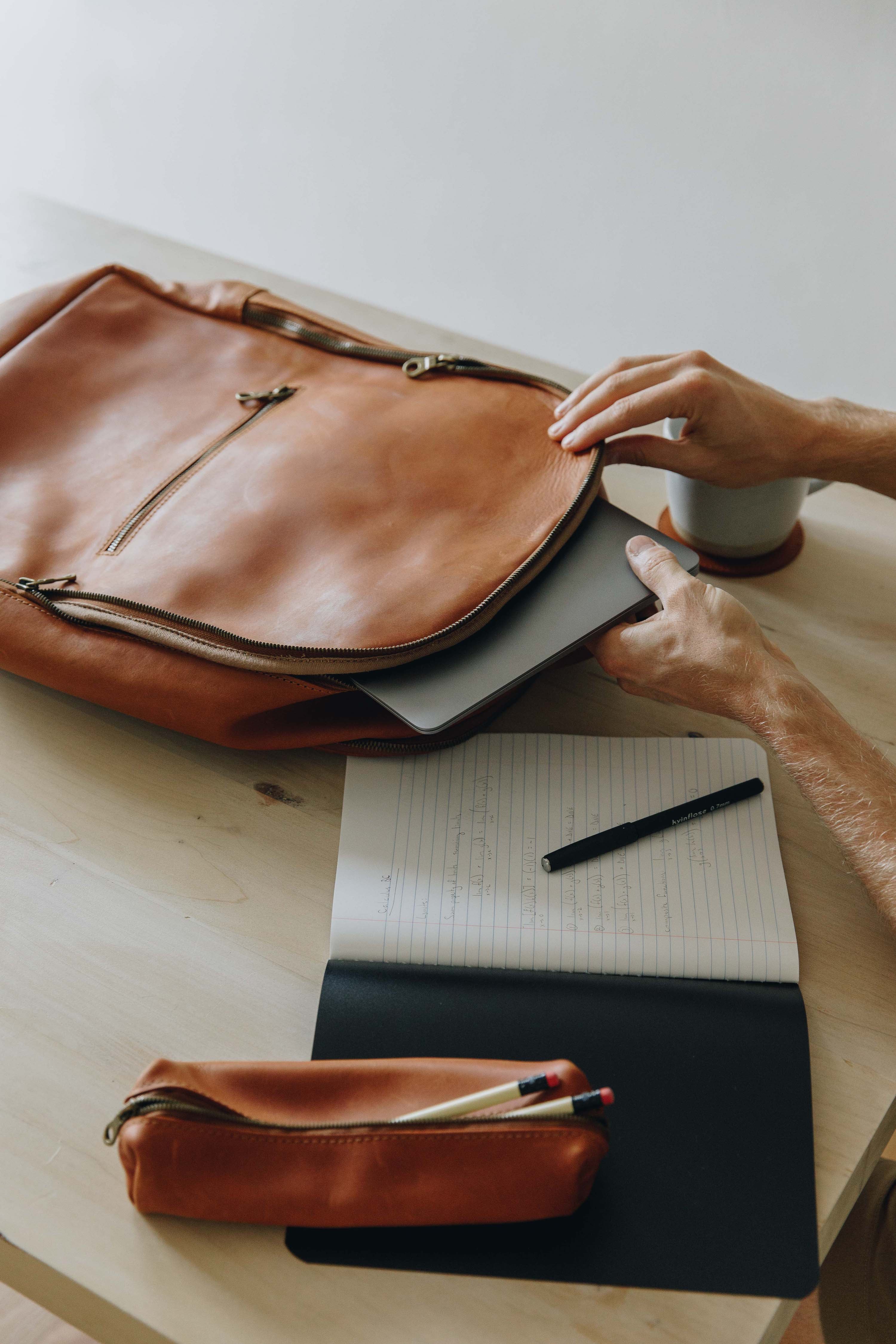 Men's Leather Pouches - Small Luxury Goods