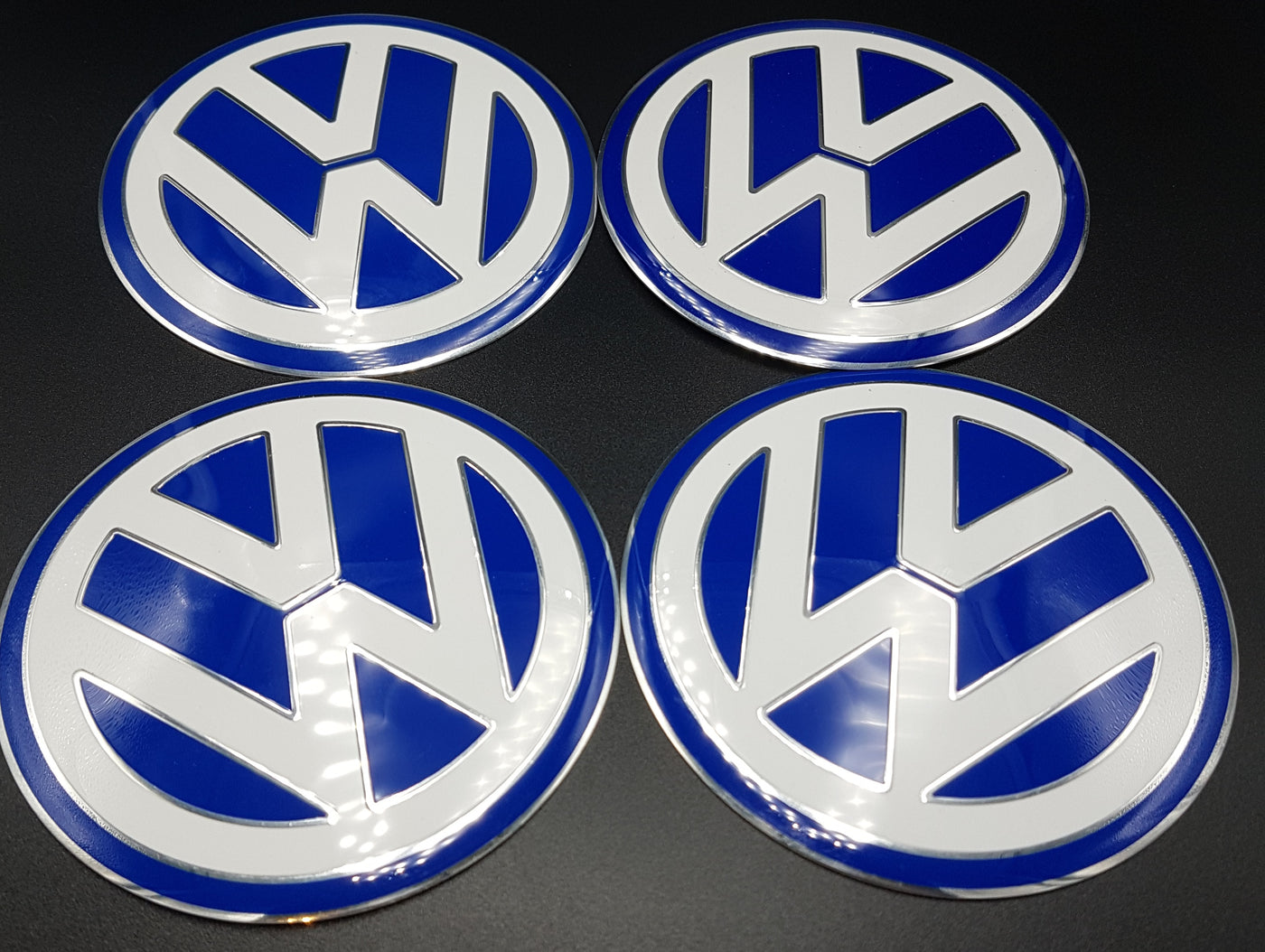 vw hubcap emblem