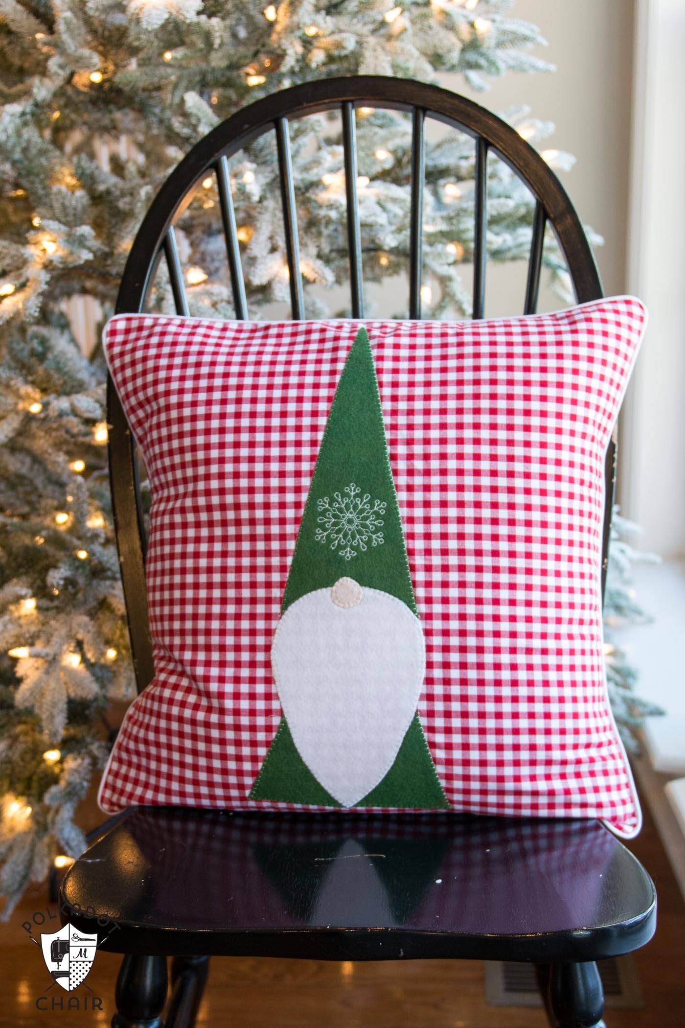 DIY Plaid Christmas Pillows - A Wonderful Thought