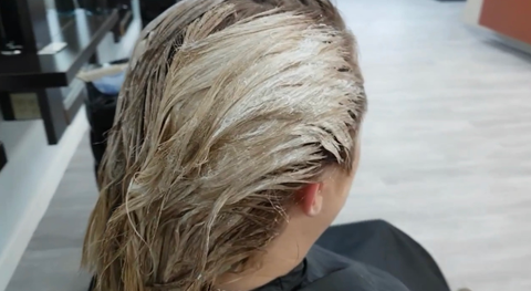 DRIP DYE: prepping your hair for direct dye lightener applied