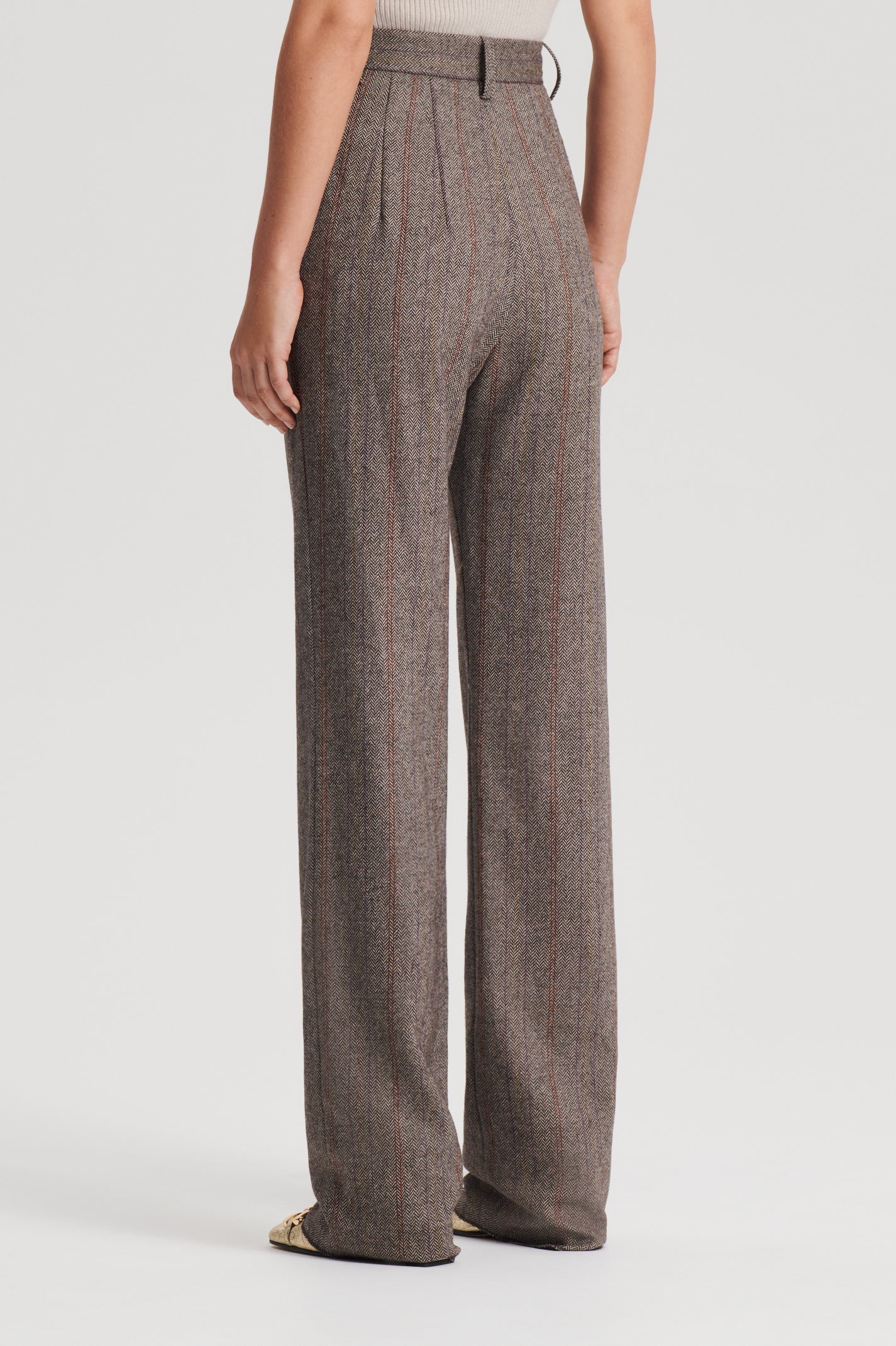 herringbone-weave-trouser-moro