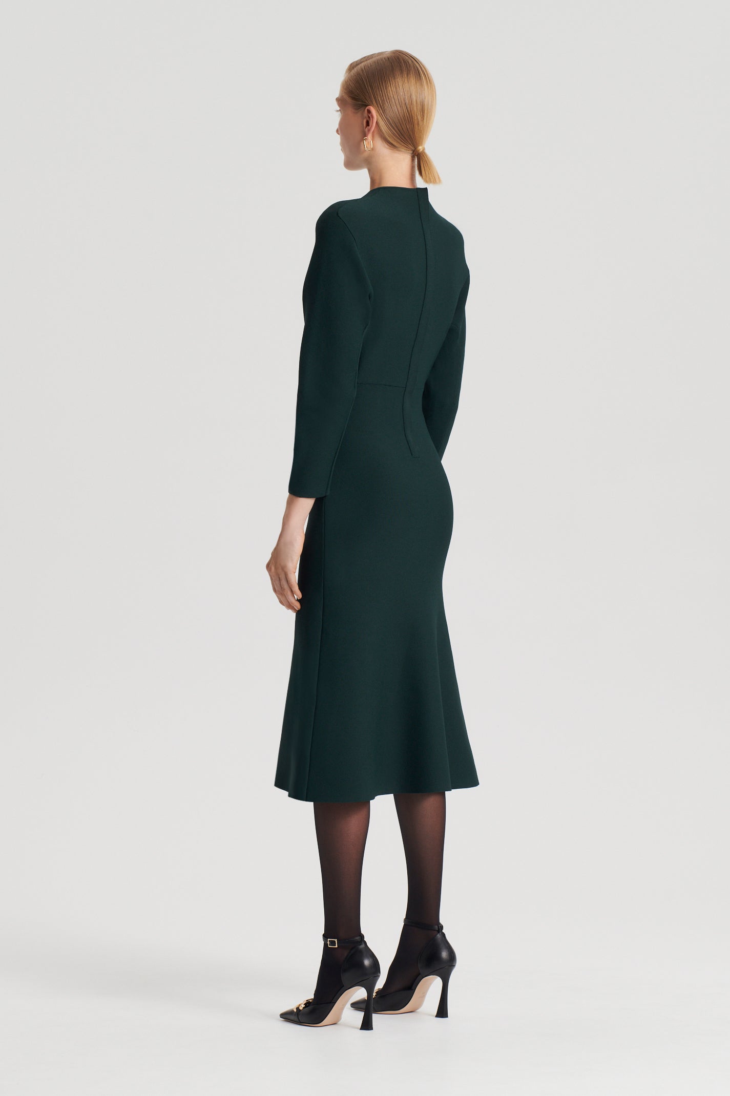 crepe-knit-cocoon-dress-darkgreen