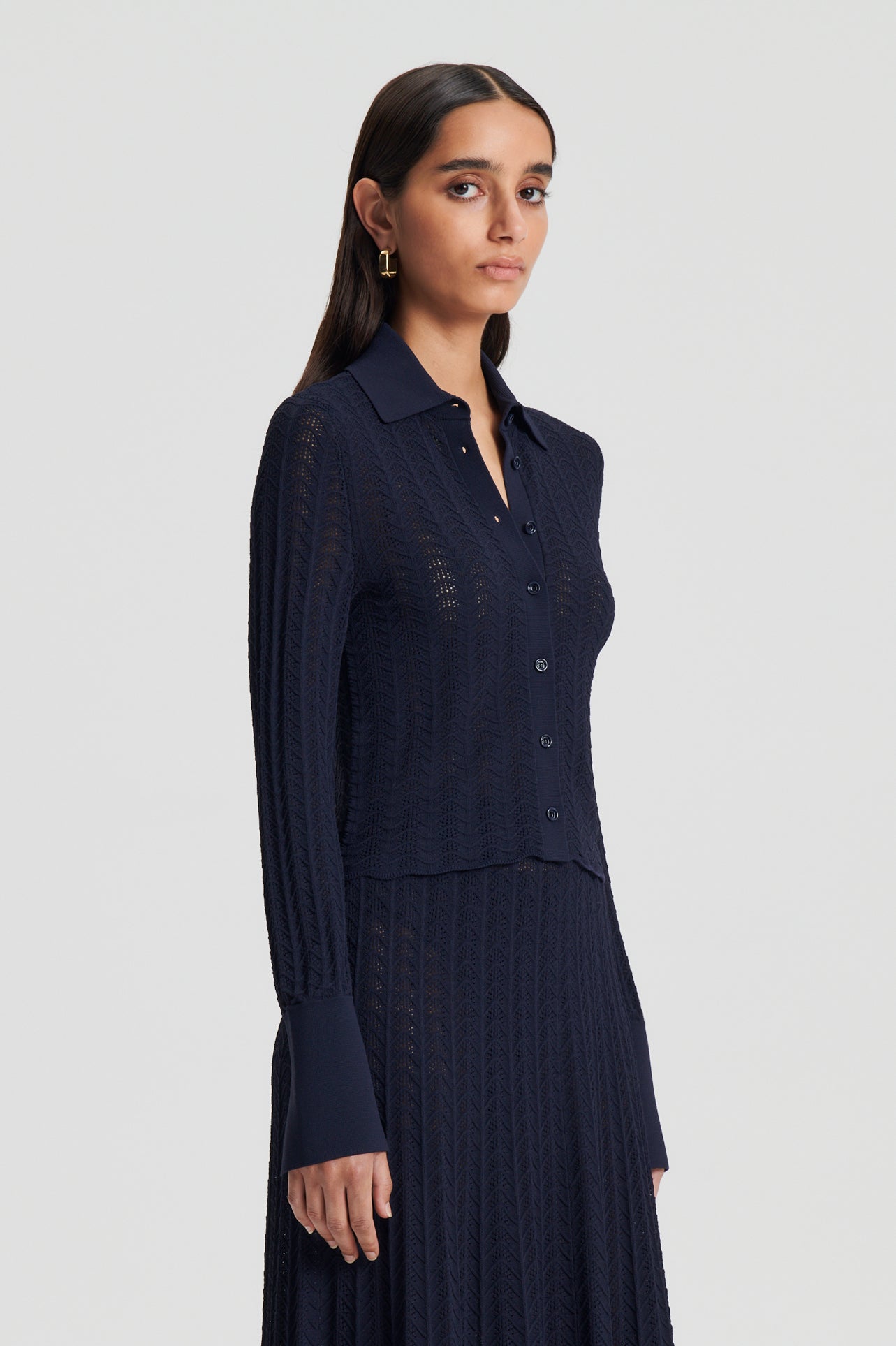 pleat-lace-shirt-navy-1