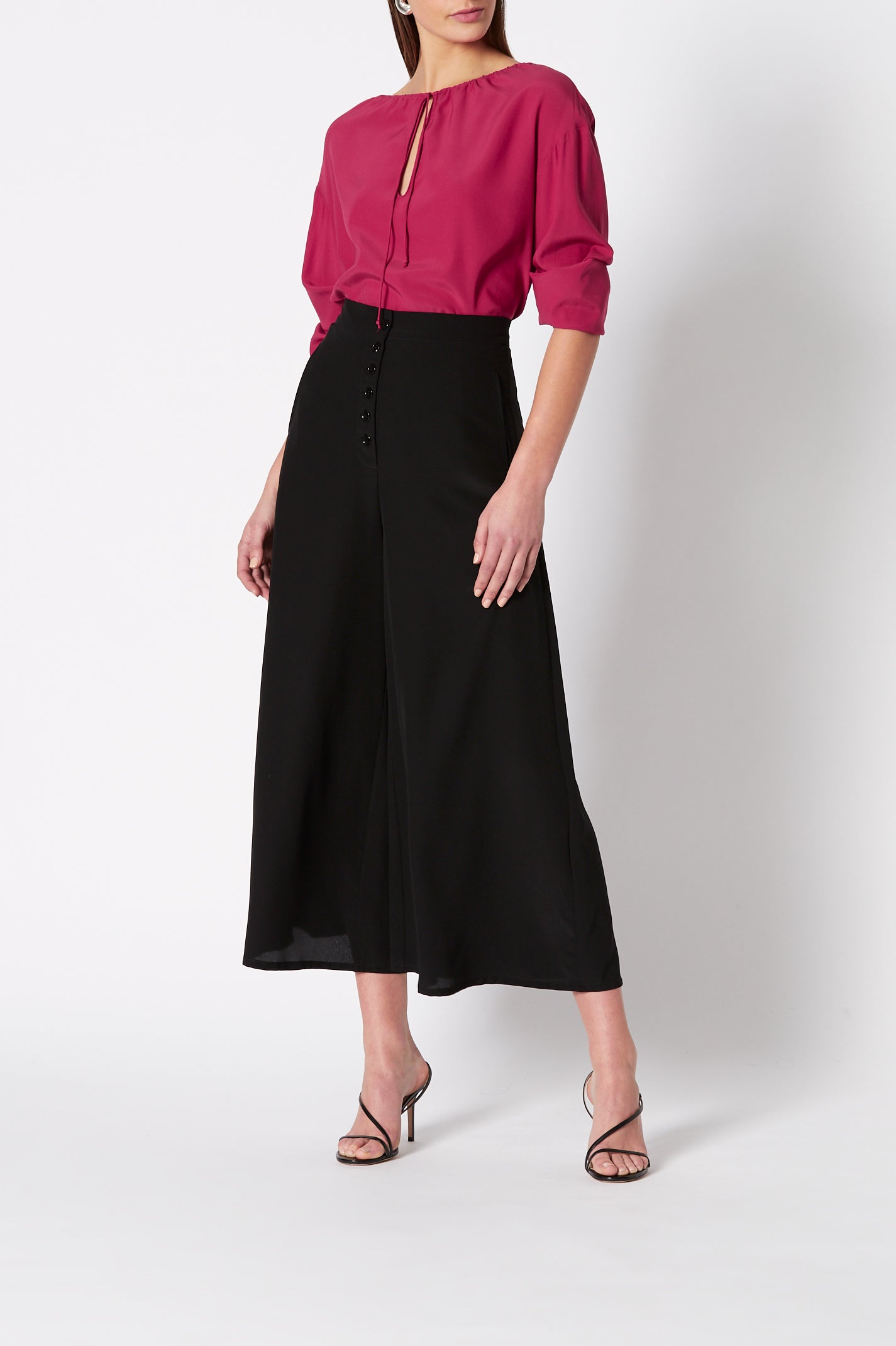 silk-button-trouser-black