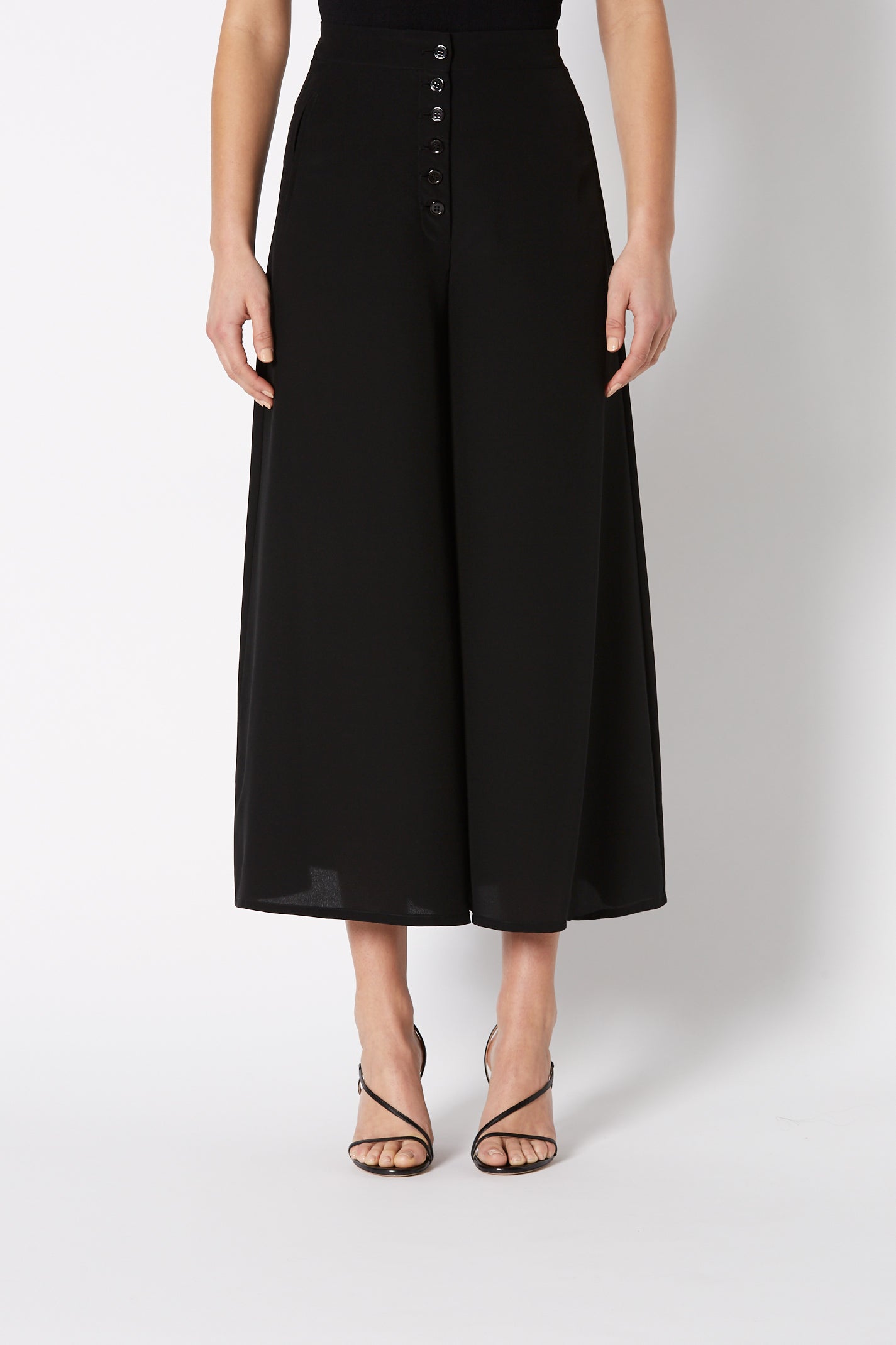 silk-button-trouser-black