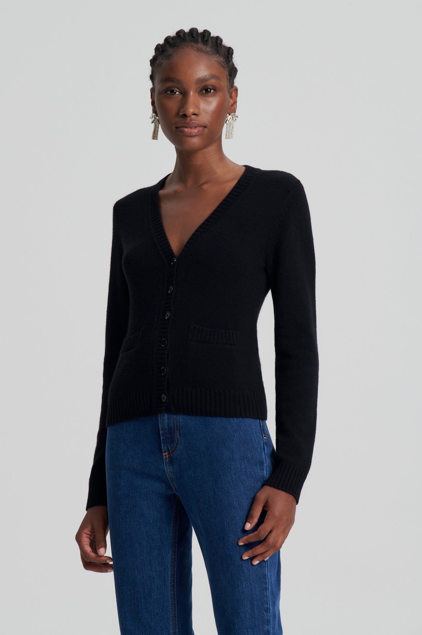 cashmere-v-neck-slim-cardi-black