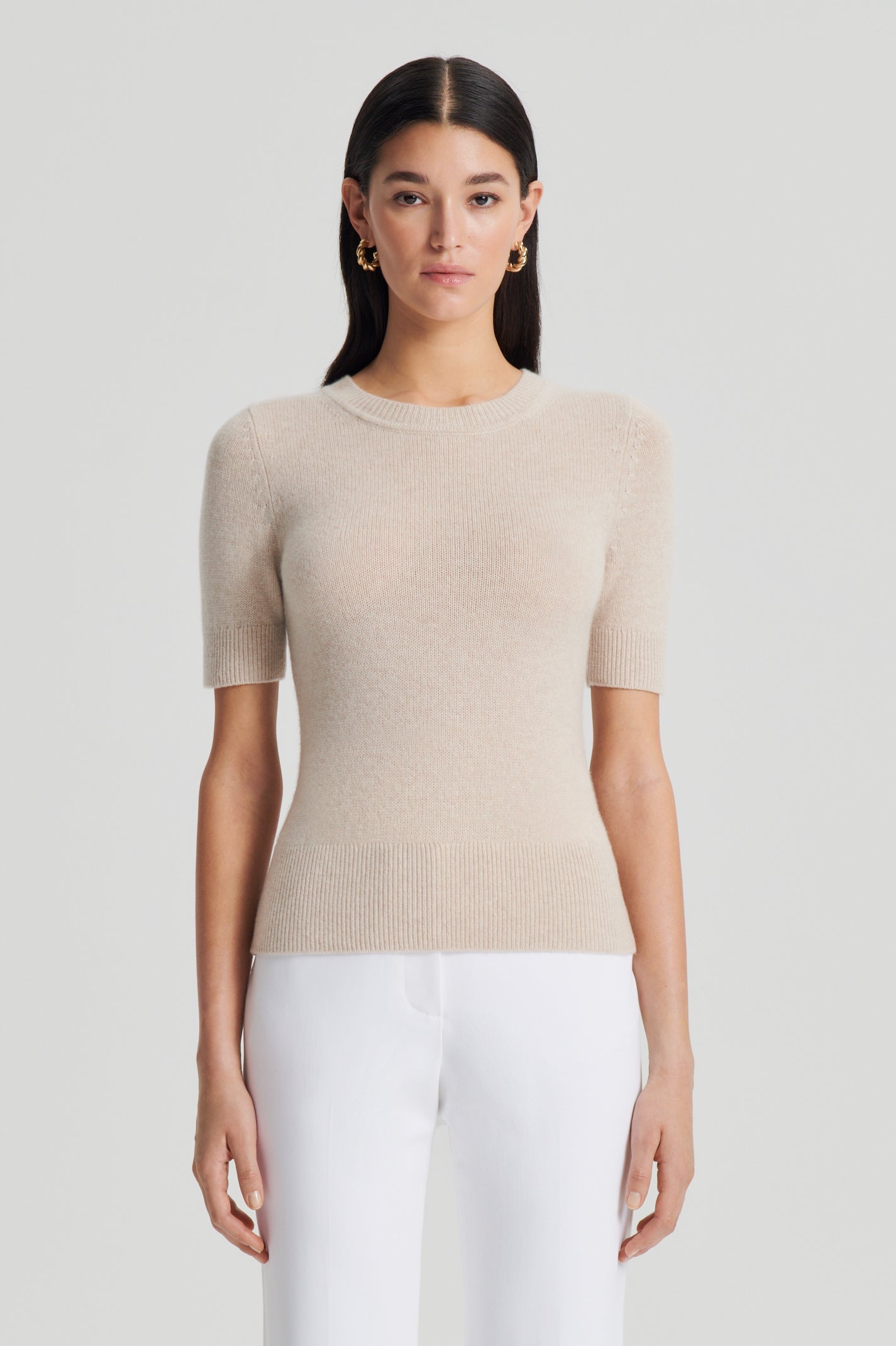 cashmere-slim-fit-sweater-5-wheat