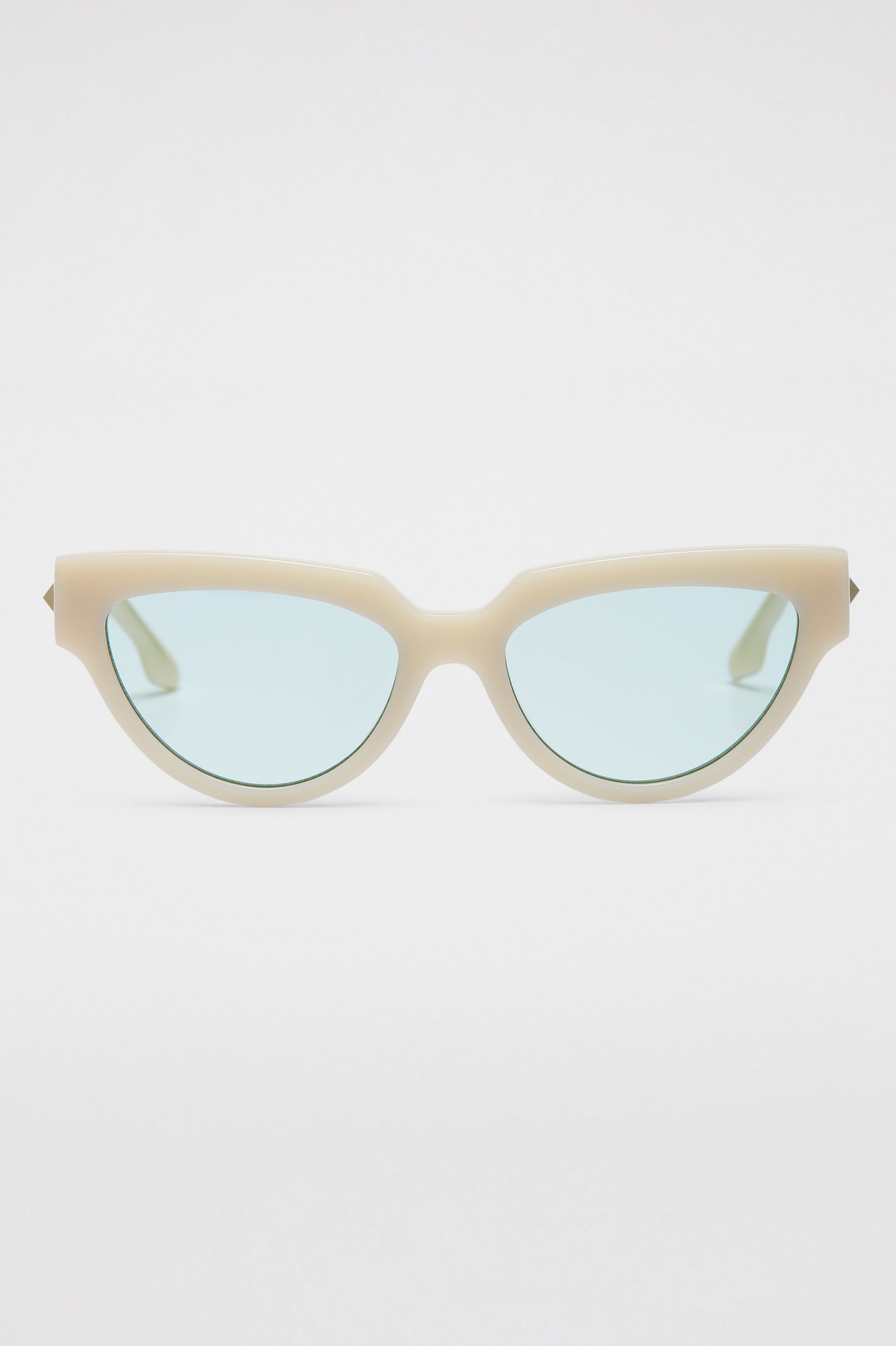 st-cat-eye-sunglasses-pearl