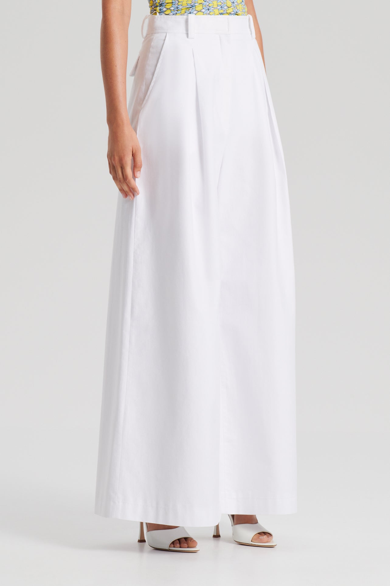 pleat-drape-leg-trouser-opticalwhite