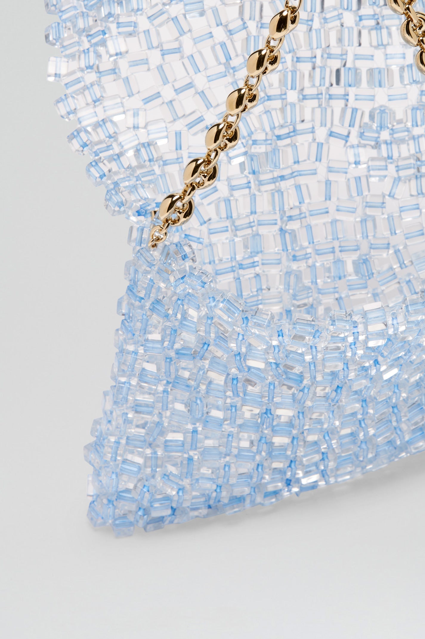 cube-bead-clutch-light-blue