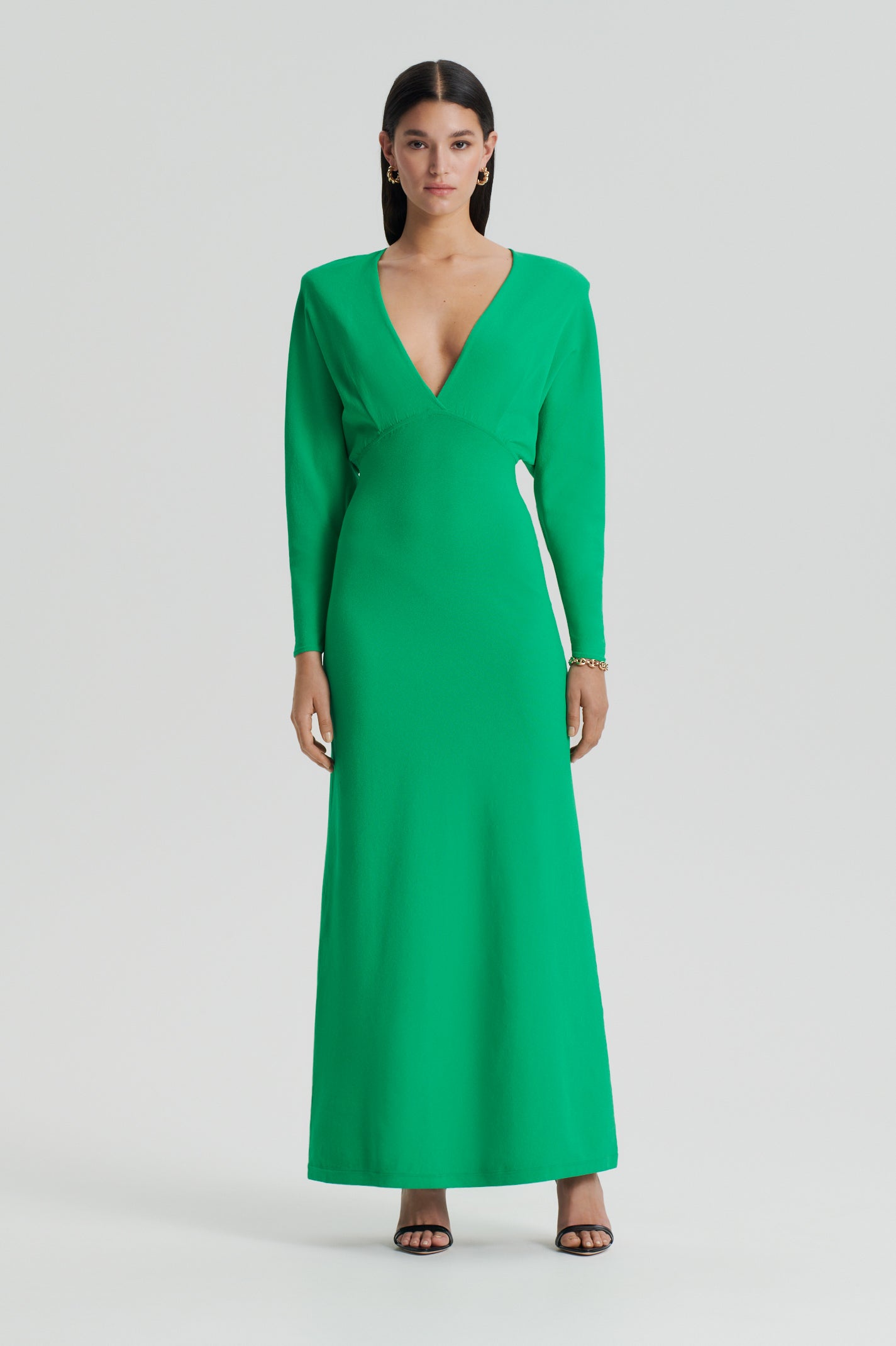 CREPE KNIT DOLMAN SLEEVE GOWN - GREEN