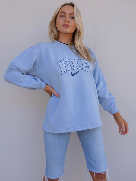 blue vintage nike sweatshirt