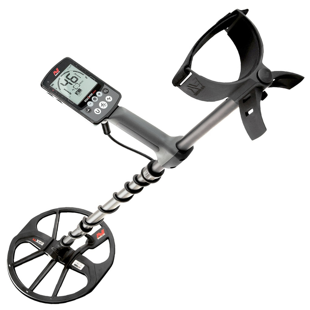 Minelab EQUINOX 800 Metal Detector with Pro Find 35, Carry Bag, Finds