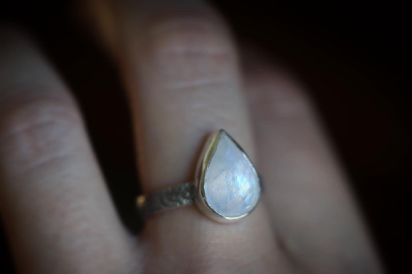 Sterling silver faceted rainbow moonstone ring US size 6.5