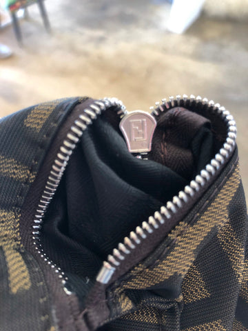 fendi zipper