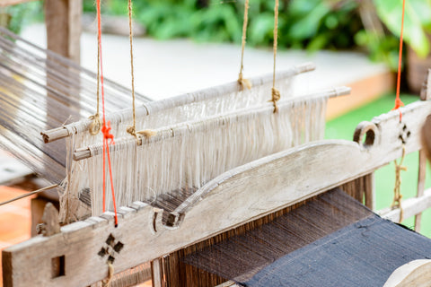 handloom scarf making